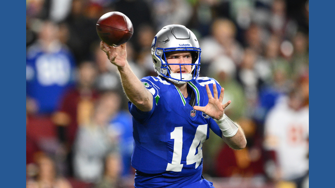 Seahawks' Sam Darnold Leads 38-14 Win Over Commanders, Ties Completion Record