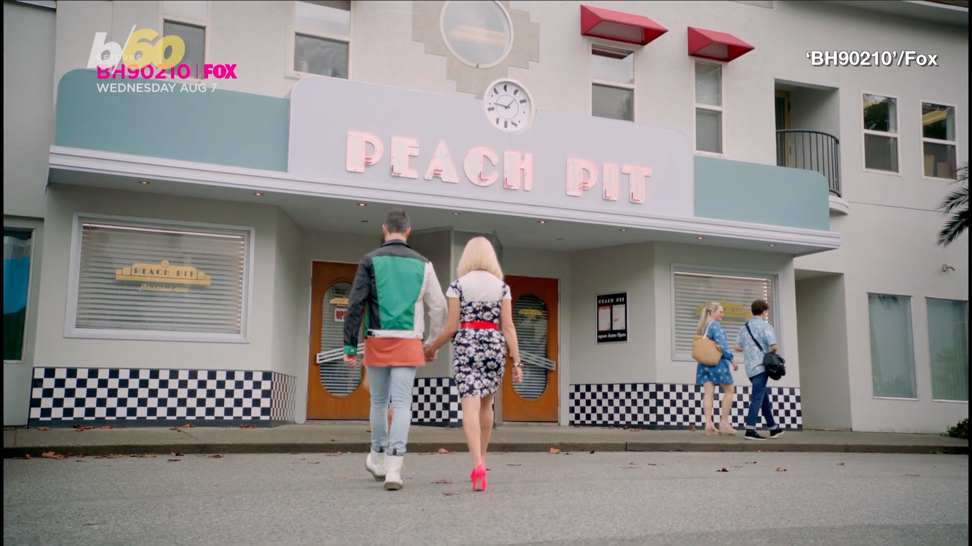 9021 0hhh Real Life Peach Pit Pop Up Set To Open In Los Angeles But For A Limited Time Wcnc Com