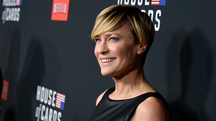Claire Underwood commands the White House in new House of Cards trailer
