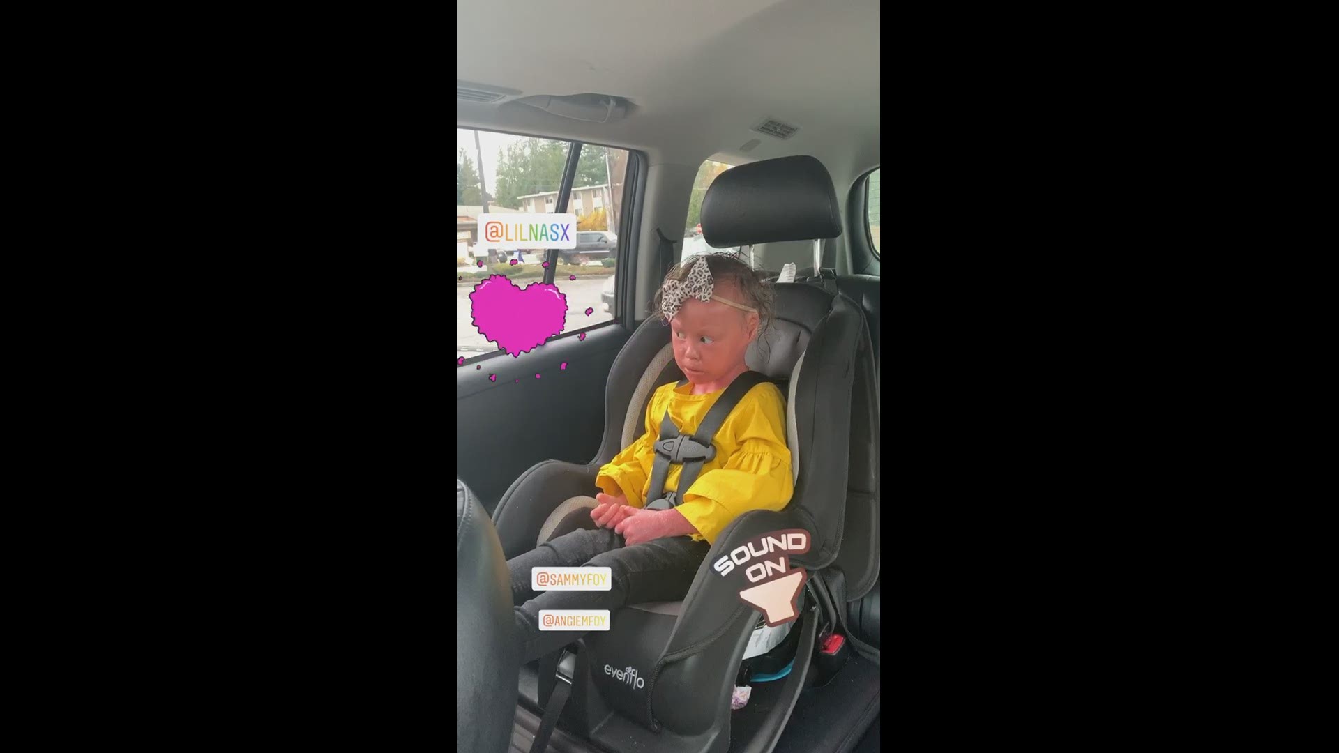 Harper Foy, a young model with a rare skin condition, sings in the car with her mom.