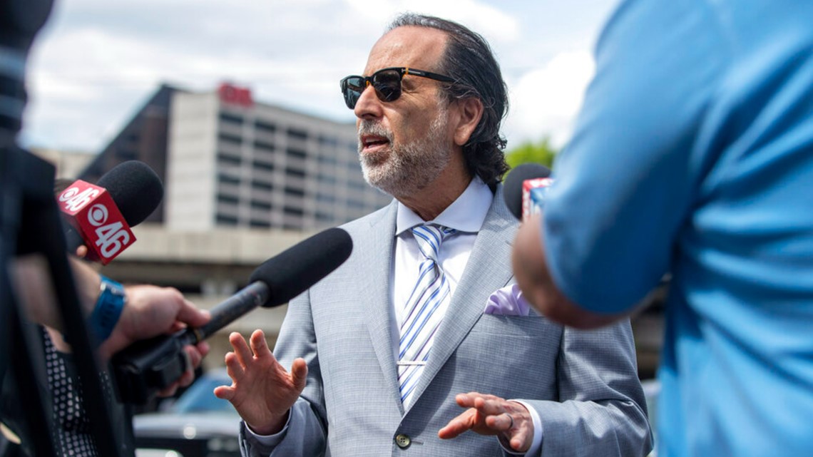 Trump hires prominent attorney for election probe - Vimarsana News