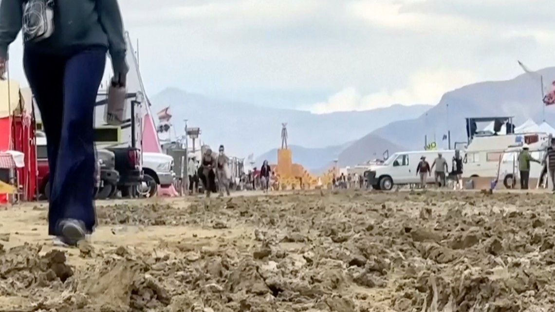 Burning Man revelers leaving after floods trap 10s of thousands - Vimarsana News