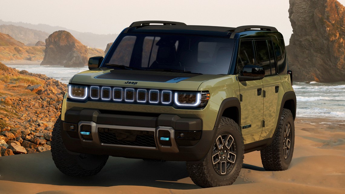 All new Jeep® Avenger unveiled in Paris, the first-ever fully electric Jeep  brand SUV, Jeep