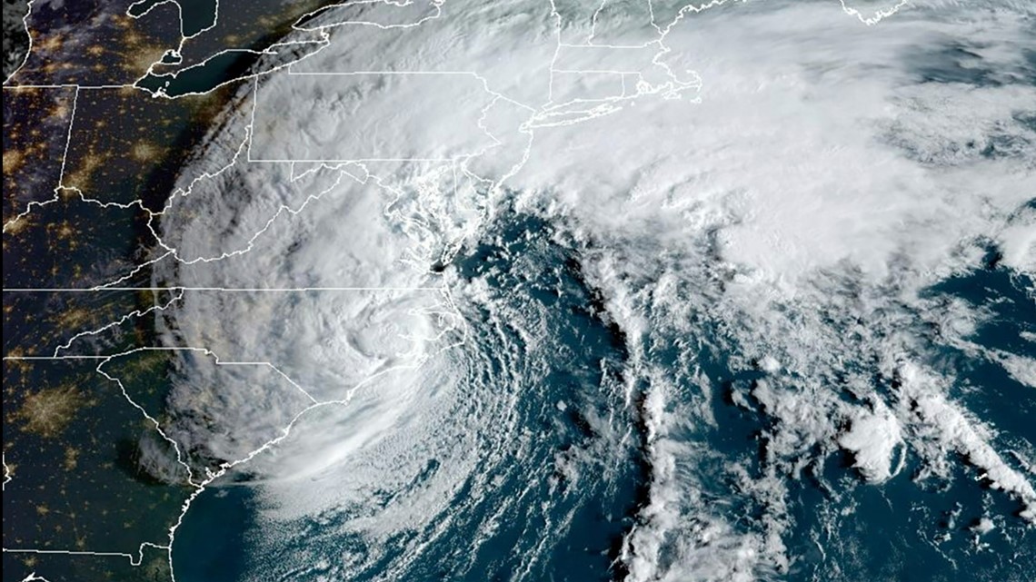 Tropical Storm Ophelia makes landfall on North Carolina coast