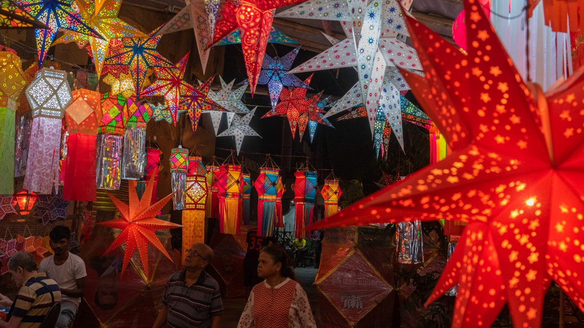 What is Diwali? How is Diwali celebrated? - Vimarsana News