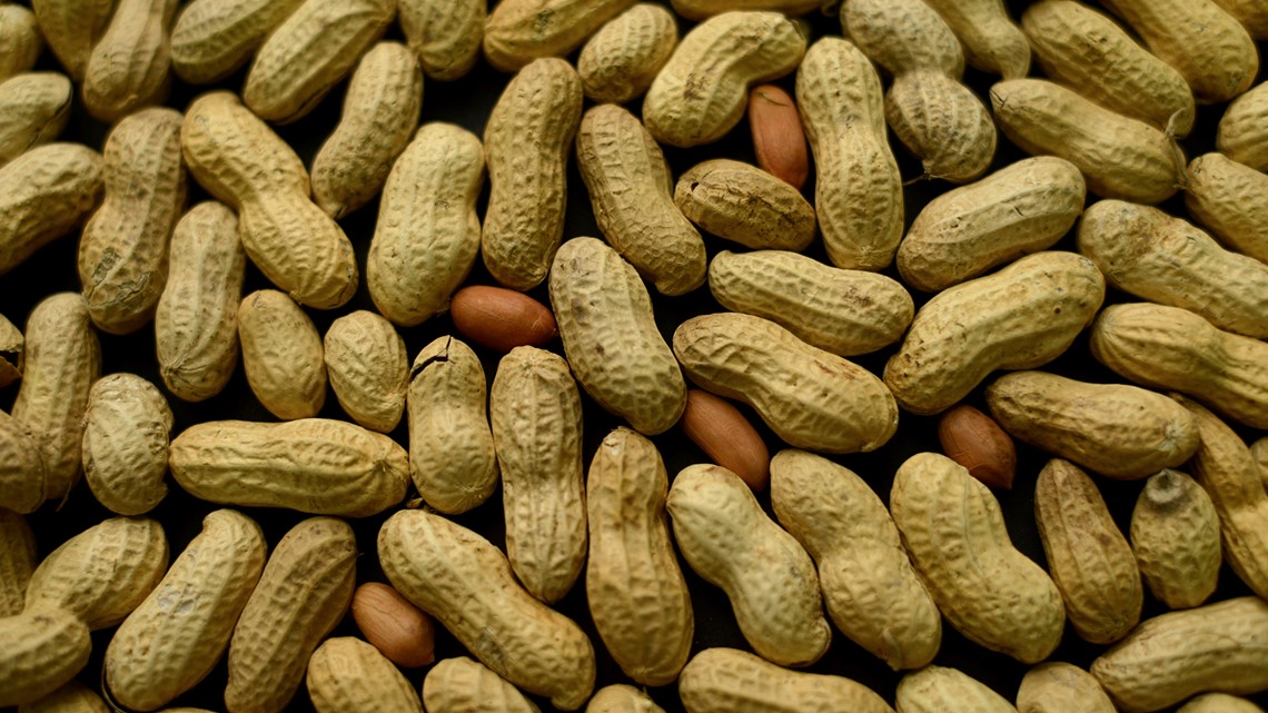 Some toddlers may tame peanut allergy with early treatment, study shows