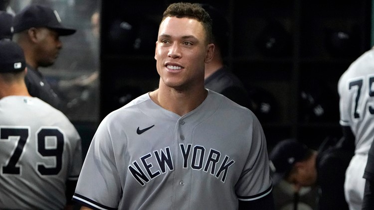 Aaron Judge, Yankees agree to massive 9-year contract, AP source says