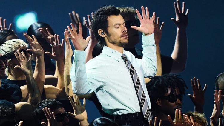 Harry Styles announces new tour dates in 5 U.S. cities | wcnc.com