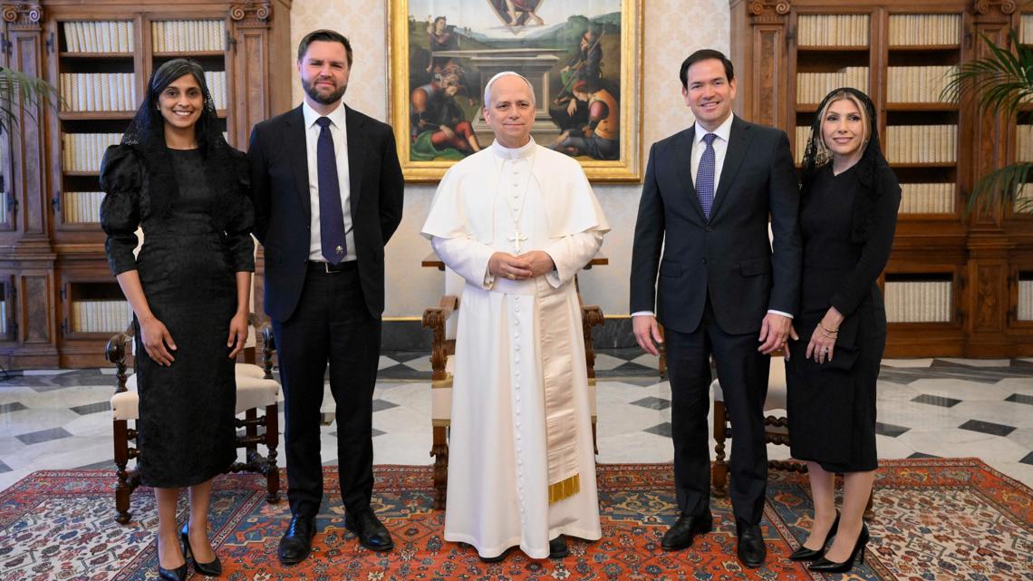 JD Vance gives Pope Leo an invite from Trump to visit US, along with Bears shirt JD Vance gives Pope Leo an invite from Trump to visit US, along with Bears shirt