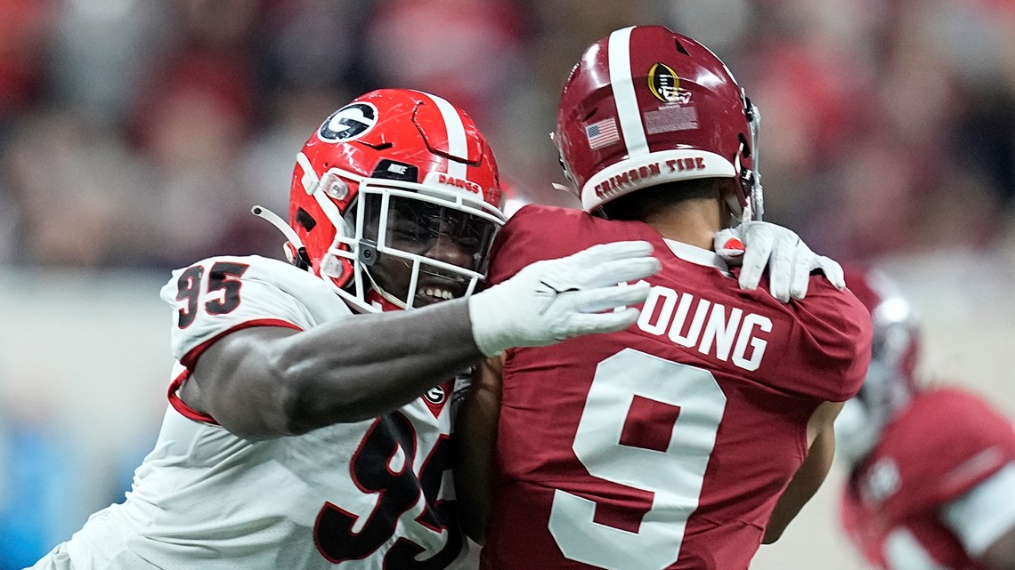 Herschel Walker leads Georgia celebration as Bulldogs beat Alabama for  national title