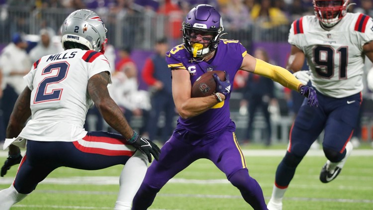 What Adam Thielen signing means for Carolina | Locked on Panthers