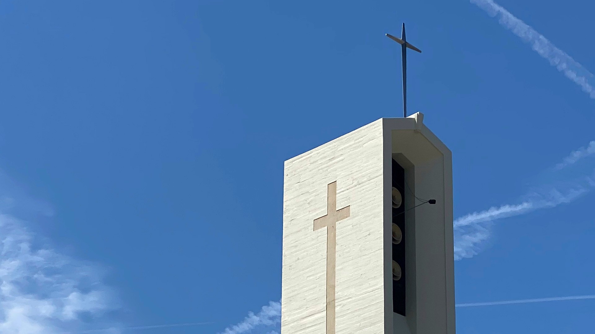 Gov. Newsom and state health officials released new guidelines to churches and other places of worship to resume in-person religious services & cultural ceremonies.