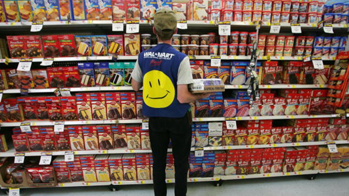 Walmart Tests New Employee Dress Code