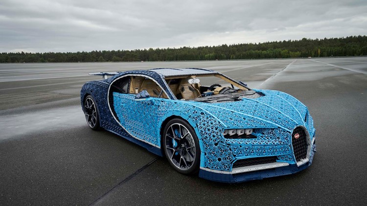 Car made of store legos bugatti