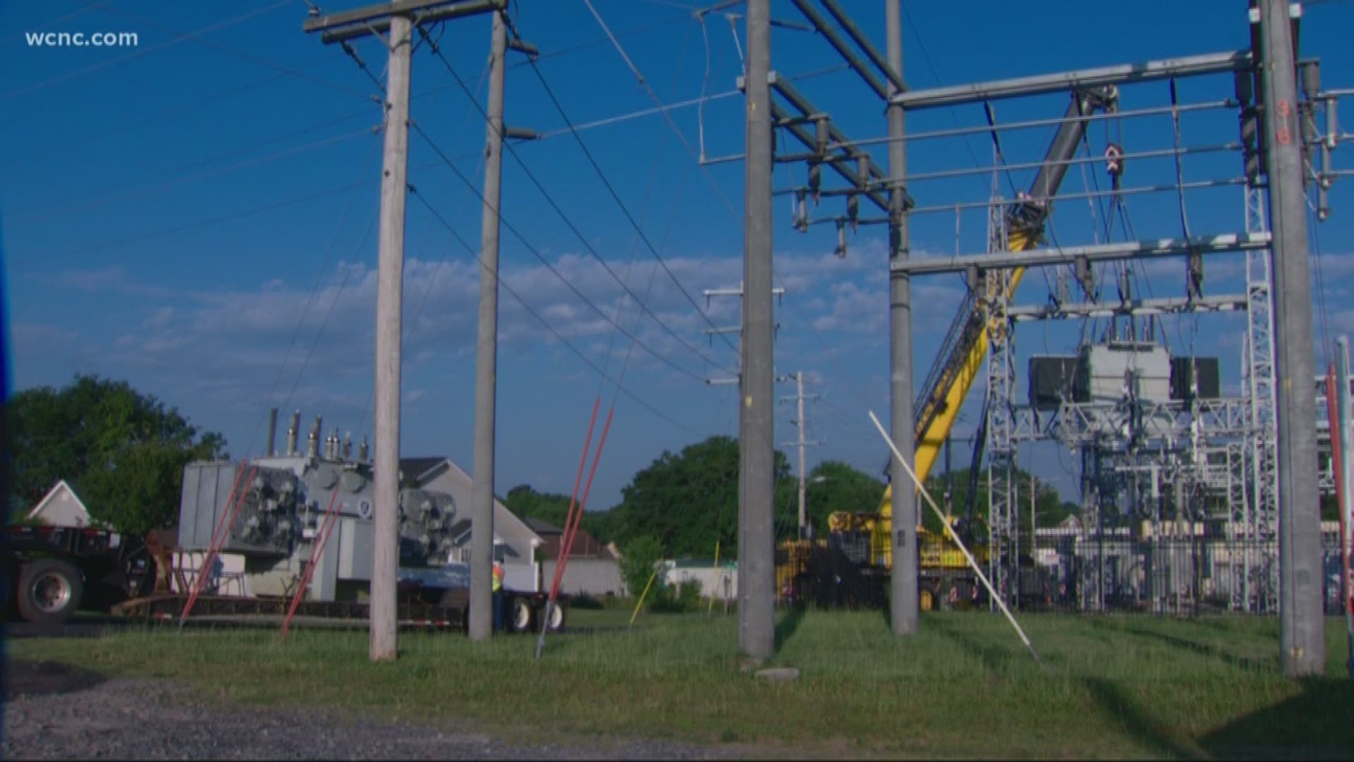 Power back on after blown transformer knocks out power in Dallas for