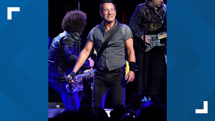 Bruce Springsteen, Jason Bateman, Kristen Wiig return to 'Saturday Night Live' in December