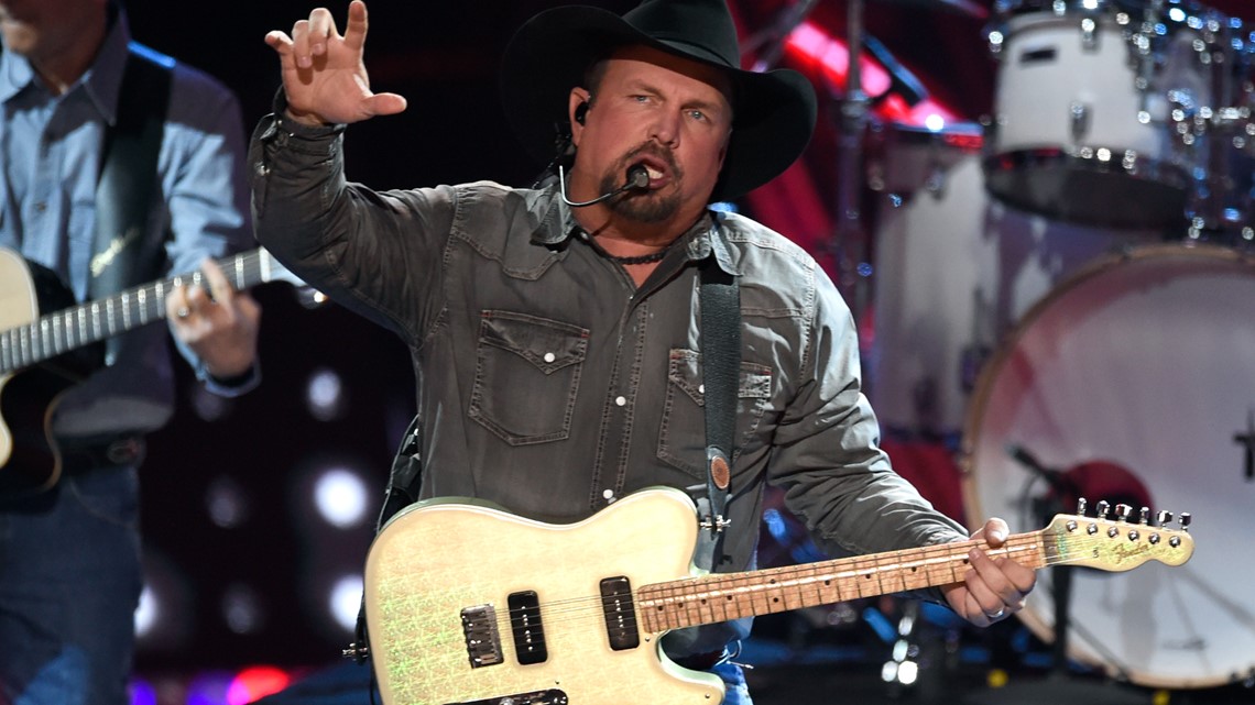 Garth Brooks coming to Charlotte in 2020 | wcnc.com