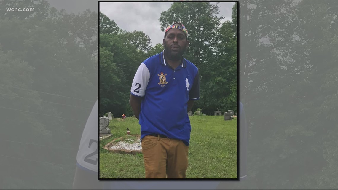 Woman sues Charlotte, former officers over her brother's death - Vimarsana News