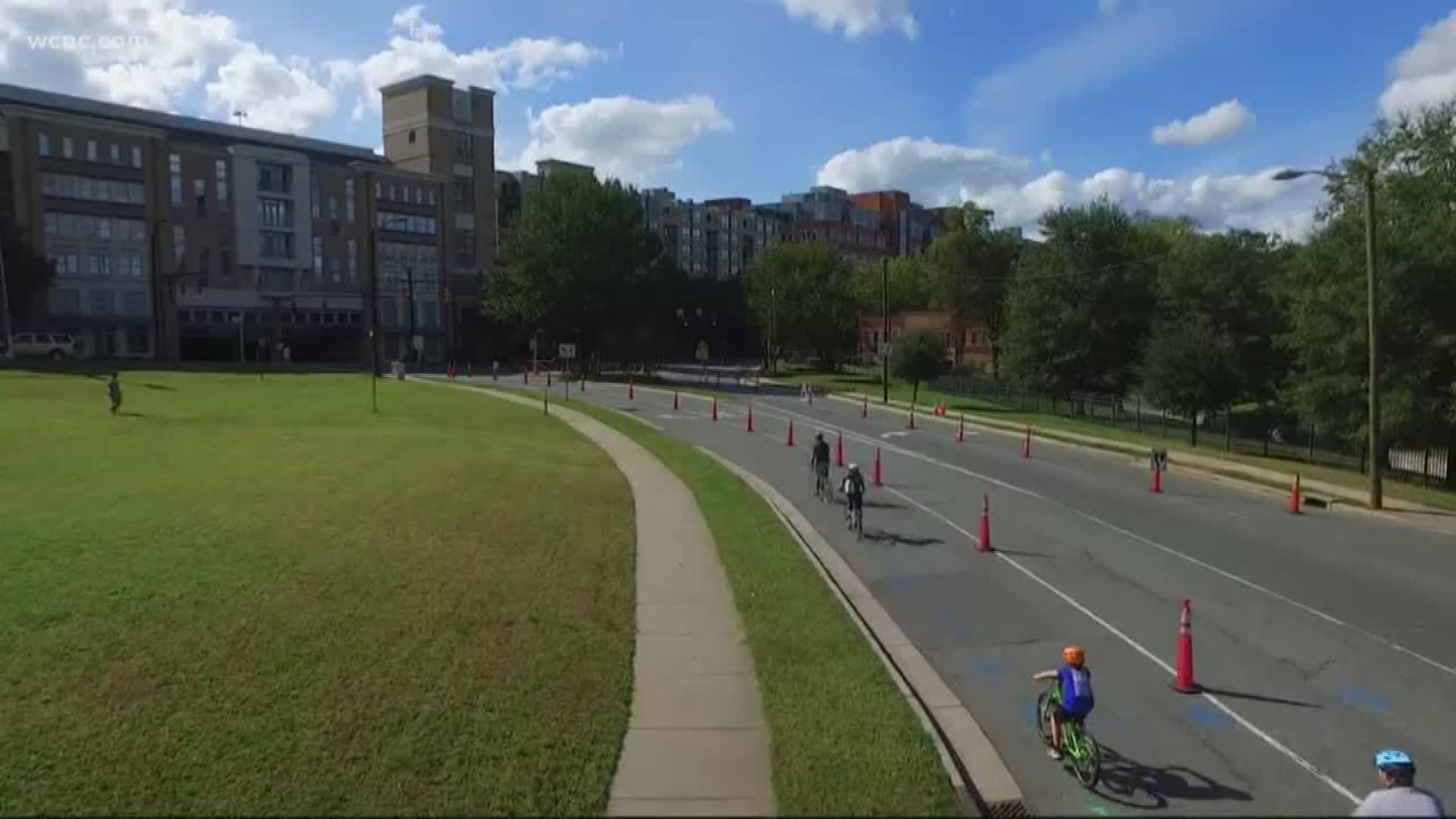 Kate Cavazza  tells us why we should cruise around the city on two wheels. 