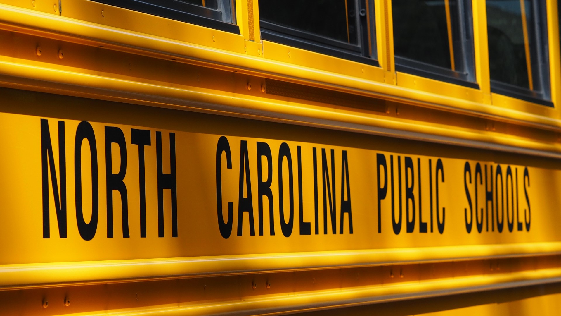 Starting pay for Charlotte-Mecklenburg Schools bus drivers is $15.75 an hour and part-time drivers will receive benefits.