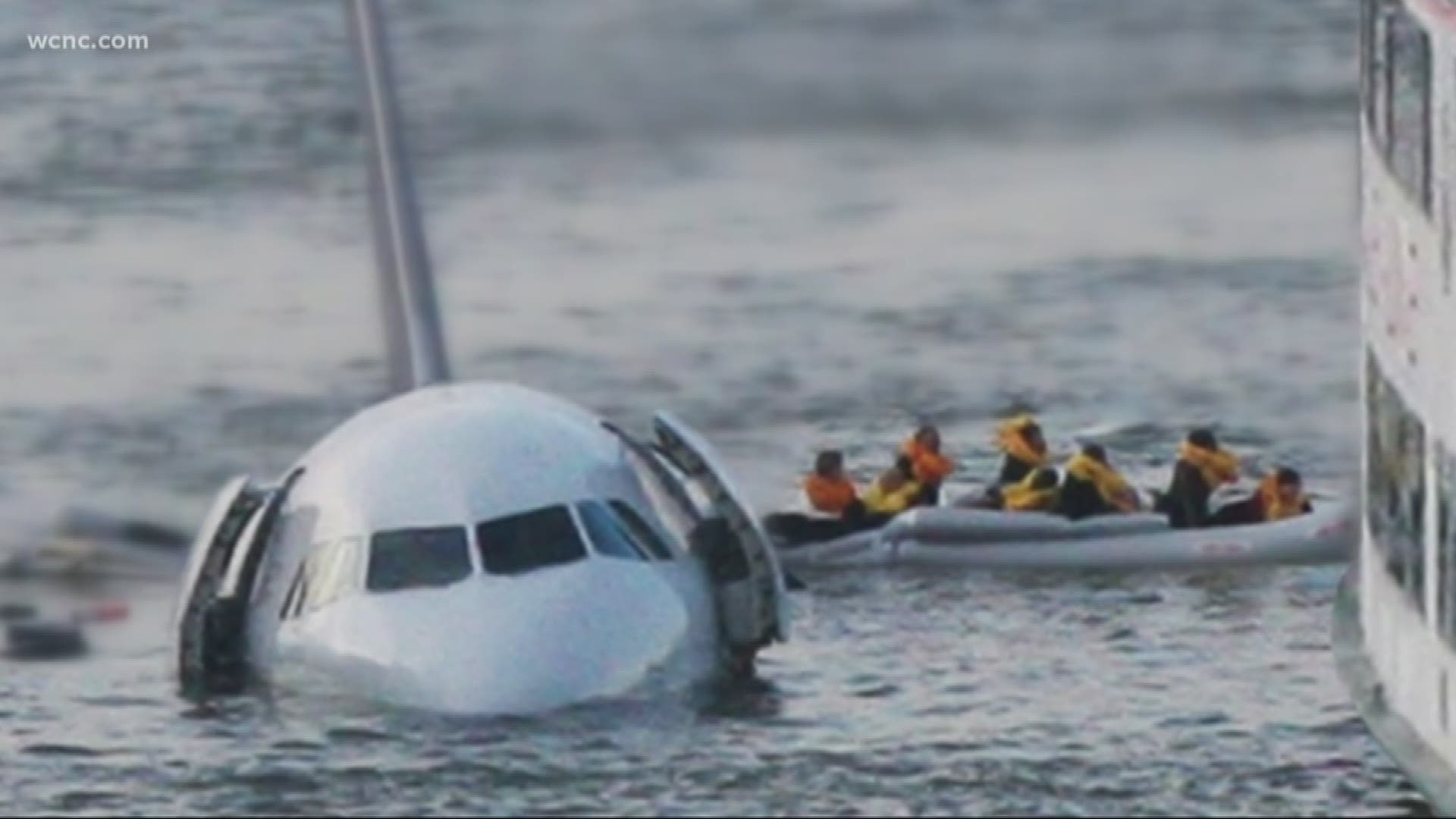 hudson river plane crash survivors