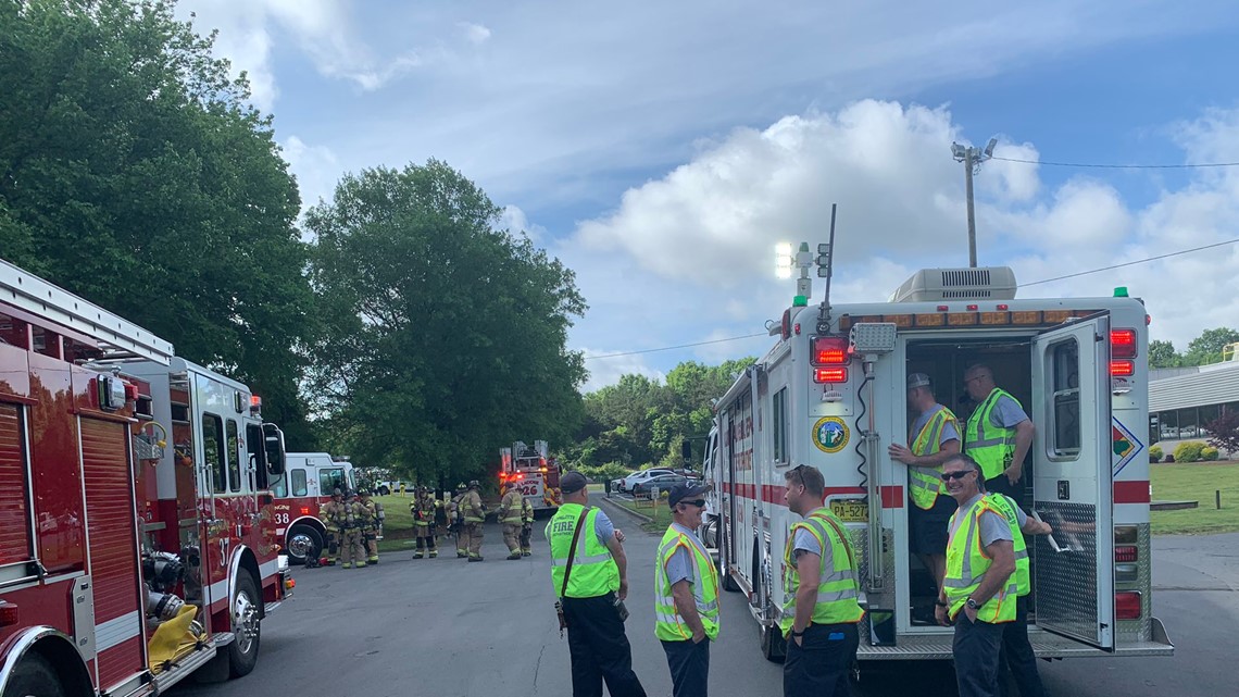 Charlotte FIre investigating chemical spill in Steele Creek