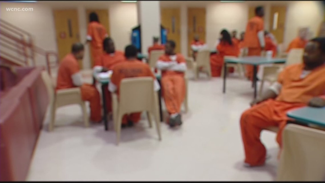 Mecklenburg sheriff planning job fair for inmates | wcnc.com