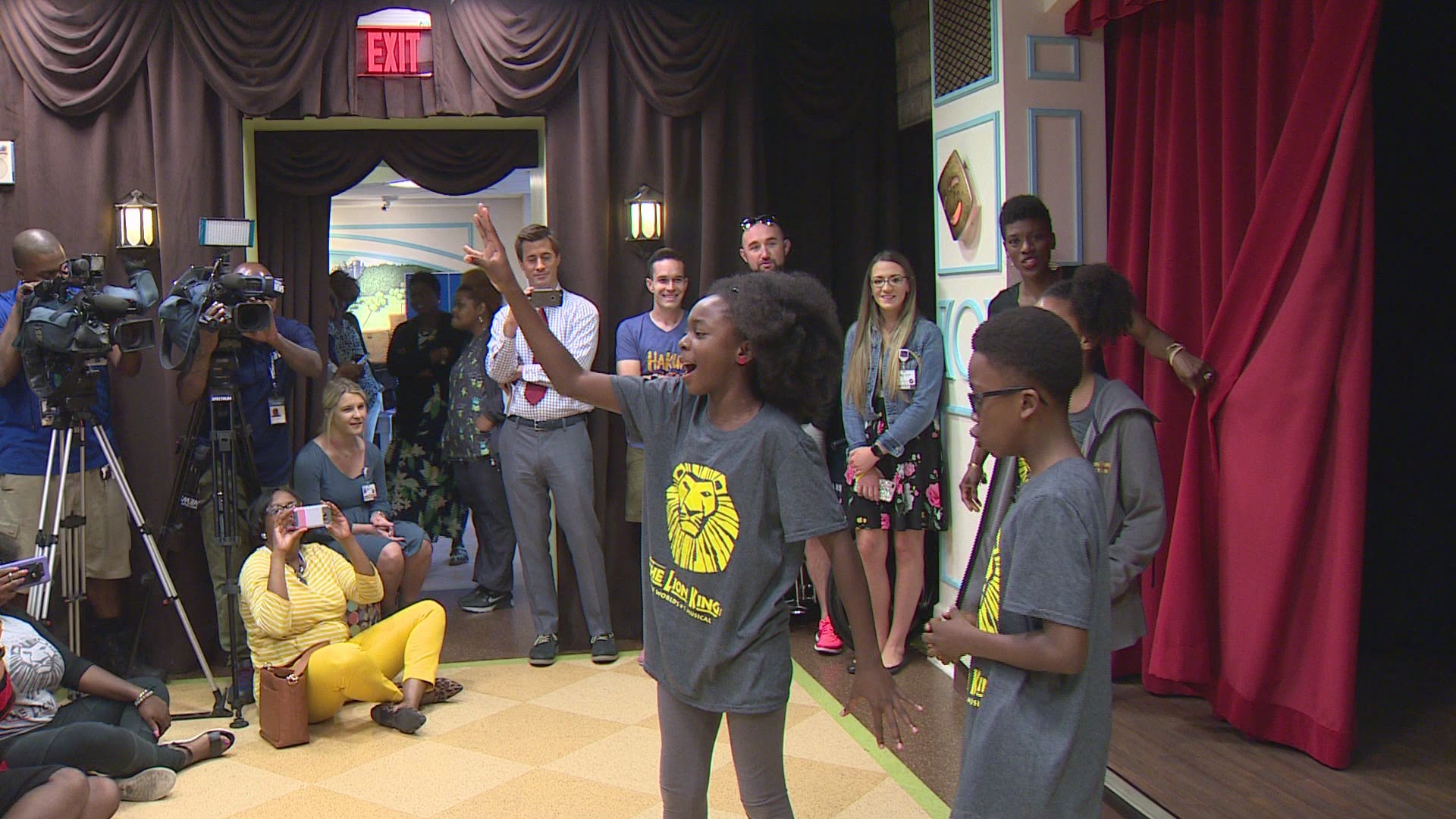 Cast of The Lion King lifts spirits at children's hospital