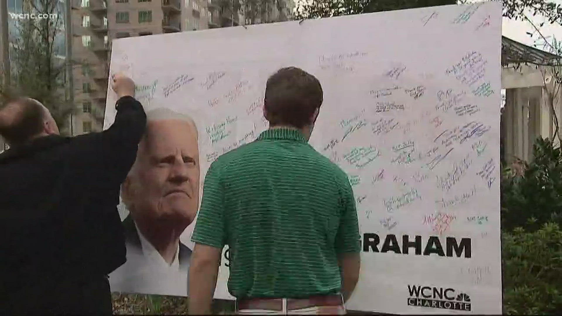 You may have seen some of NBC Charlotte's giant condolence cards for Reverend Billy Graham's family around town. There are still a few cards left that NBC Charlotte would love for you to sign a message or memory of Rev. Graham.