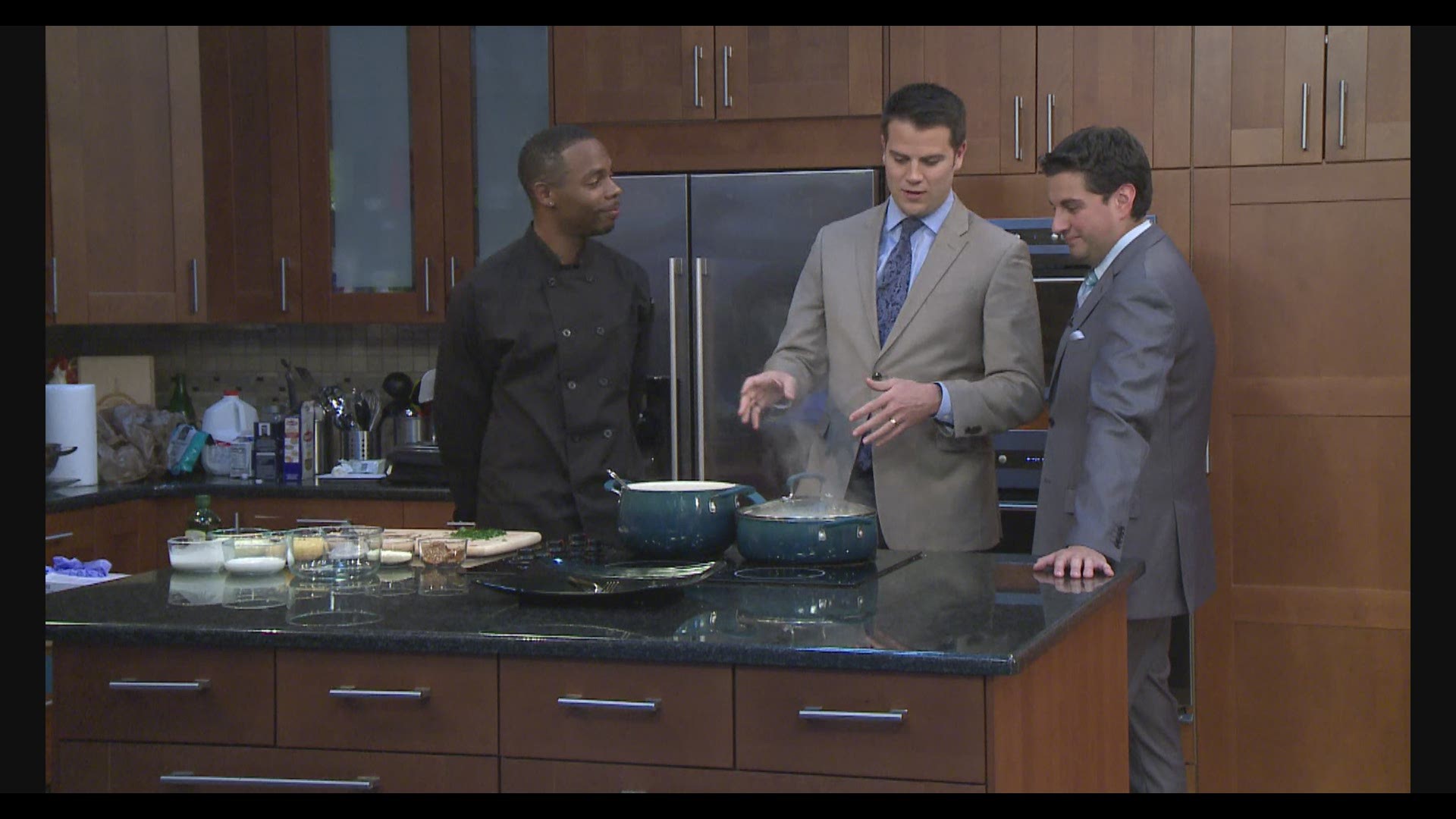 Chef Josh Crawford from Harmony Foods LA cooks up delicious lobster mac and cheese dish