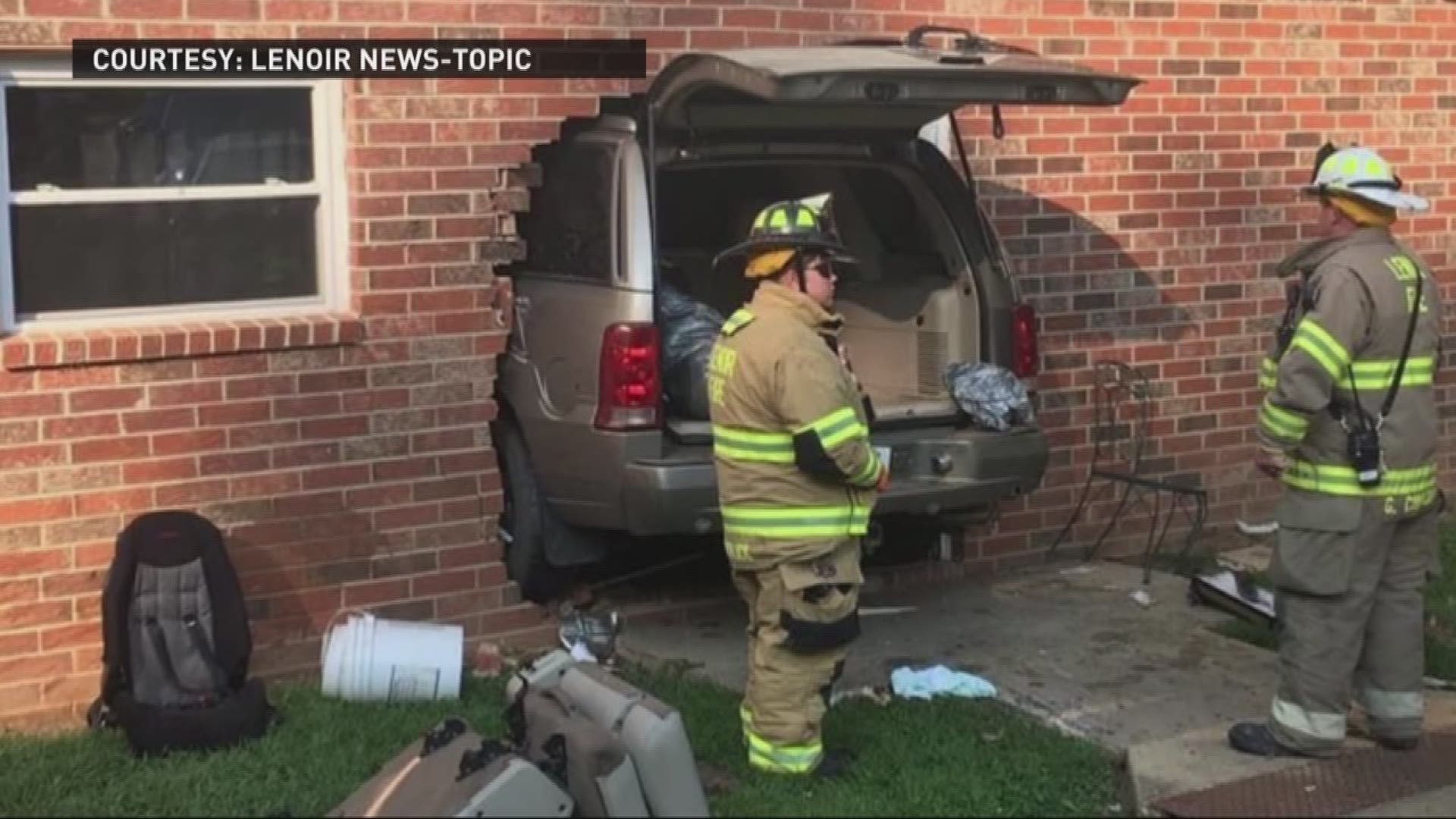 Singlevehicle crash in Caldwell County