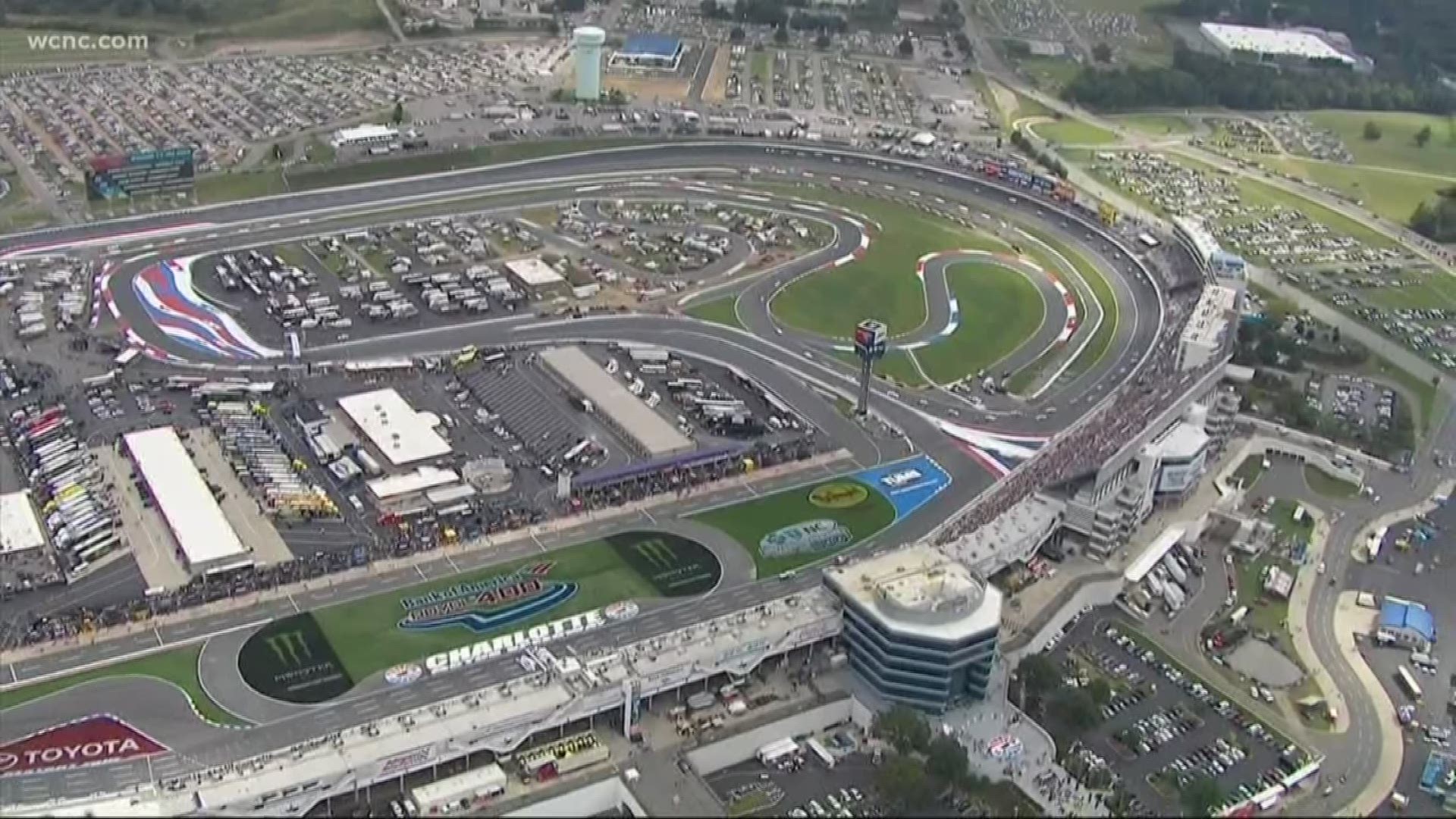 Last year Roval 400 race was full of excitement down to the last lap. That's where Ryan Blaney took a last-second lead to claim the checkered flag.