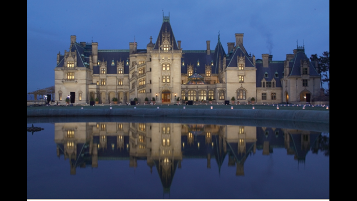30 things to know about the Biltmore House at Christmas time