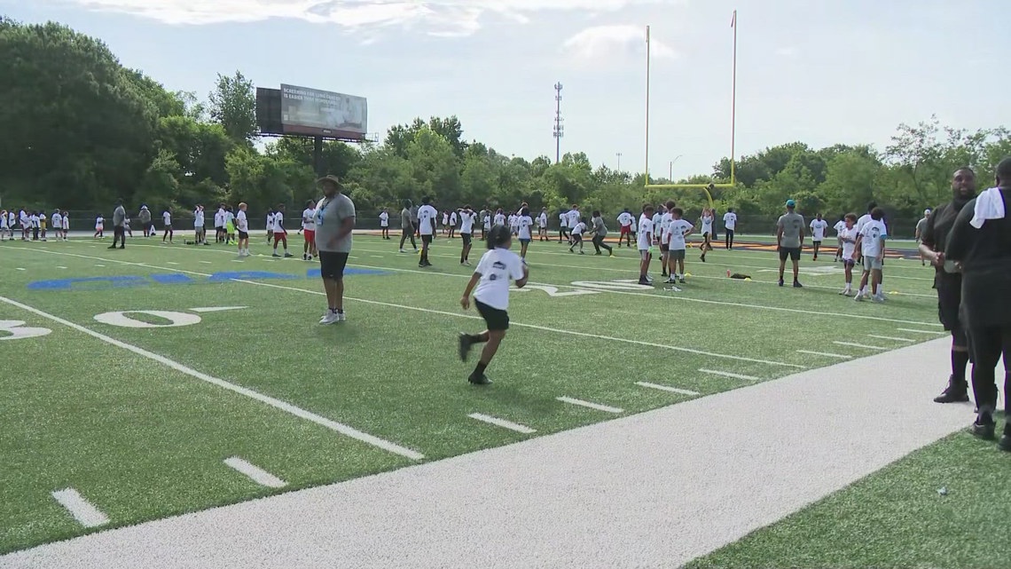 Bryce Young champions mental health at kids' football camp