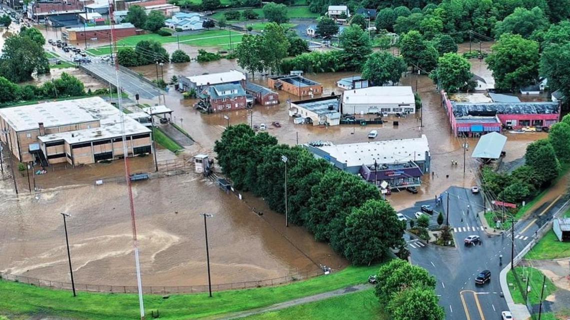 At least 2 dead, 20+ missing in Haywood County flooding