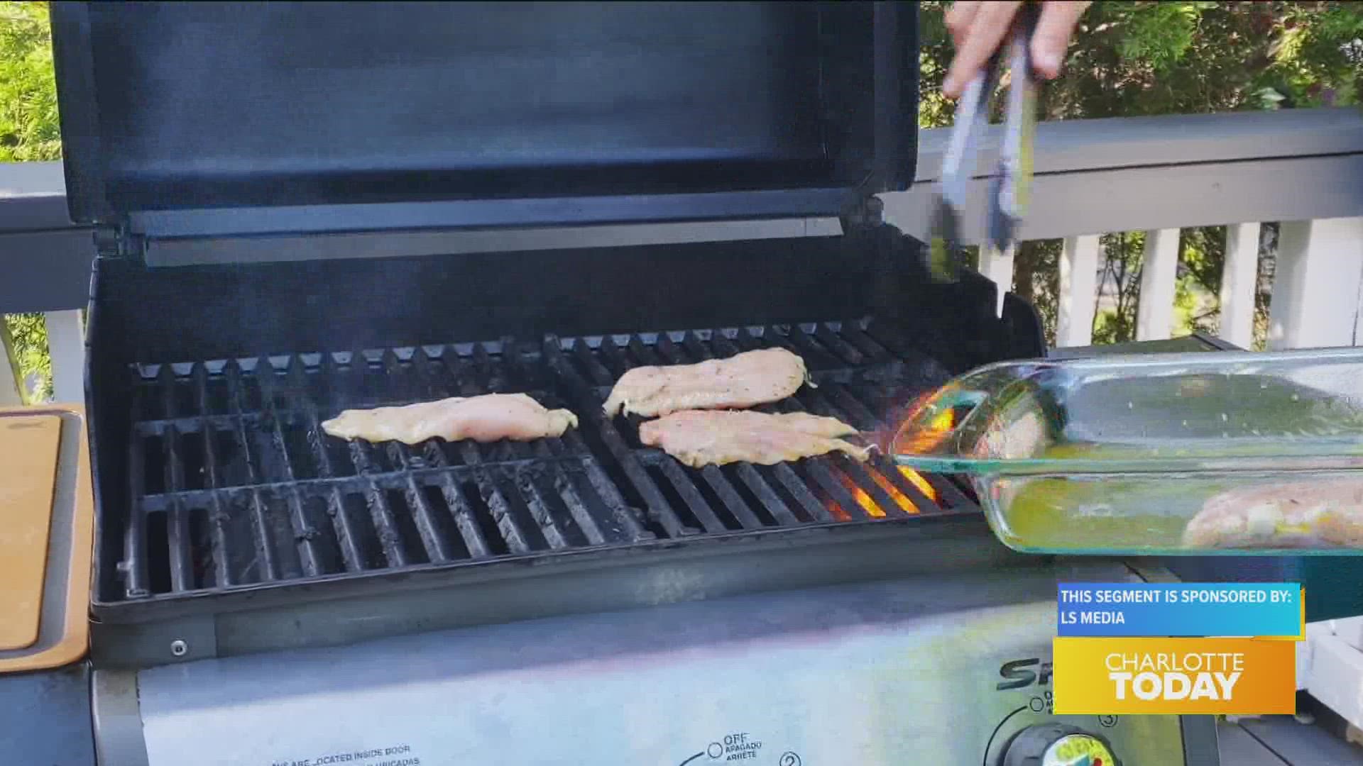 Backyard barbque menu for summer