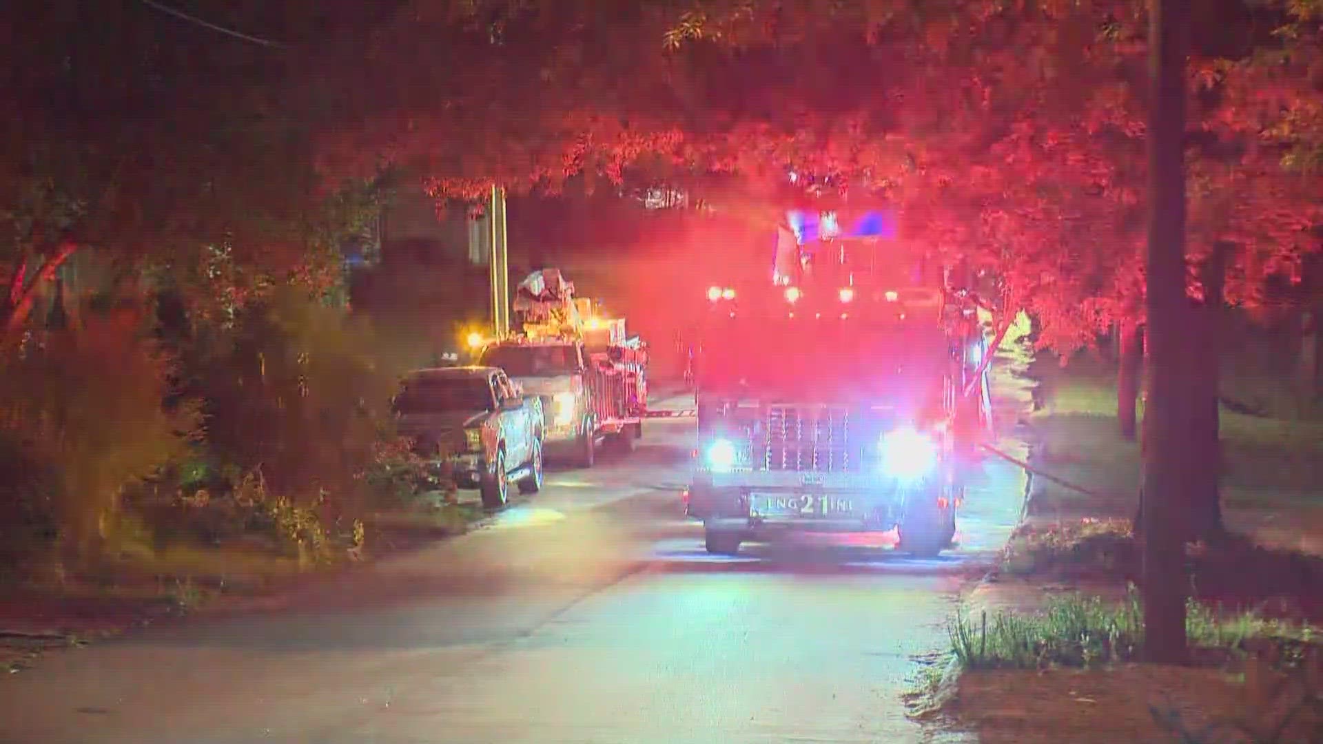 Crews are investigating what caused a house fire in northwest Charlotte early Tuesday morning.