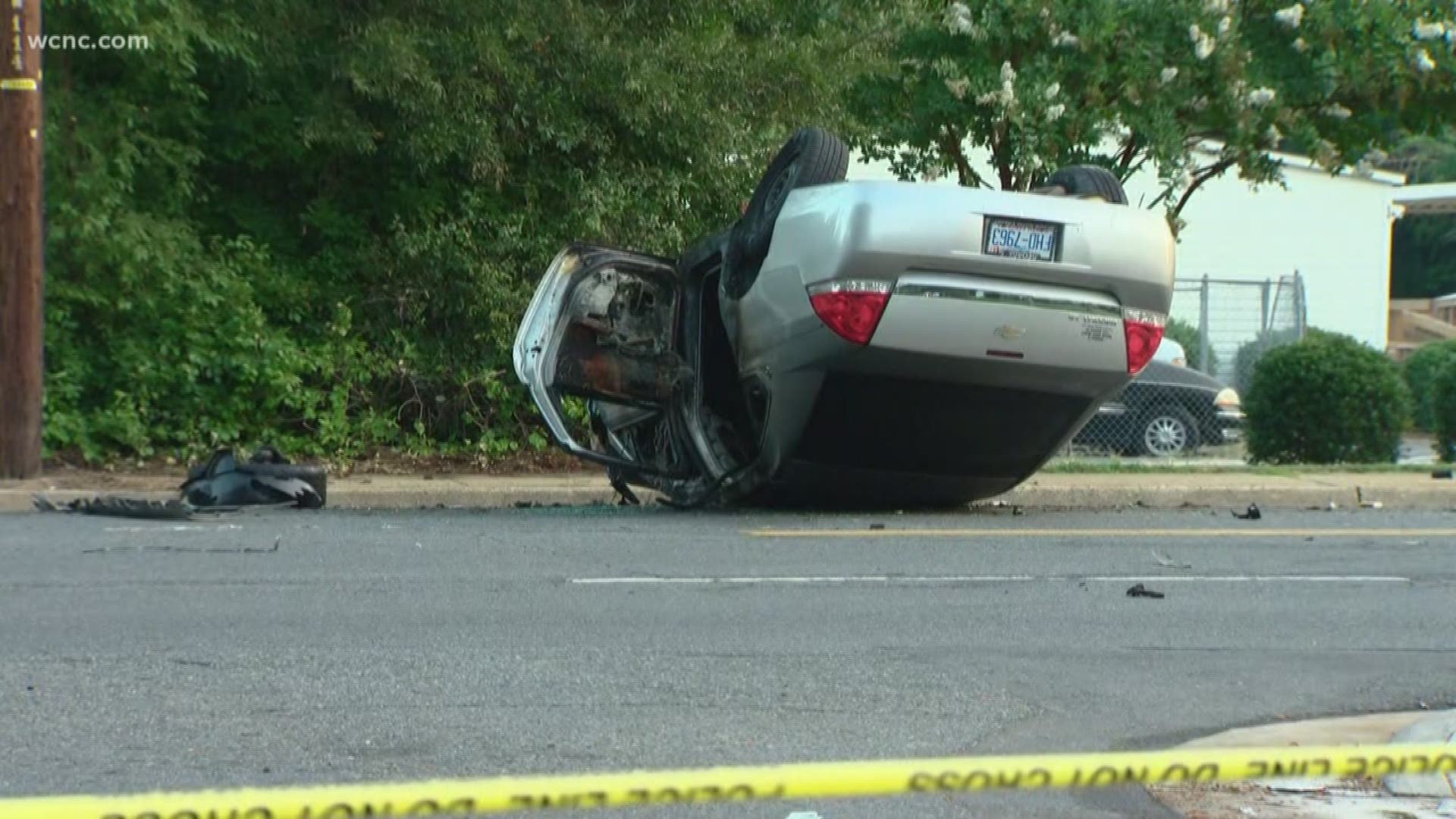 Police are investigating a single-car crash that left one person dead in east Charlotte Sunday morning.
