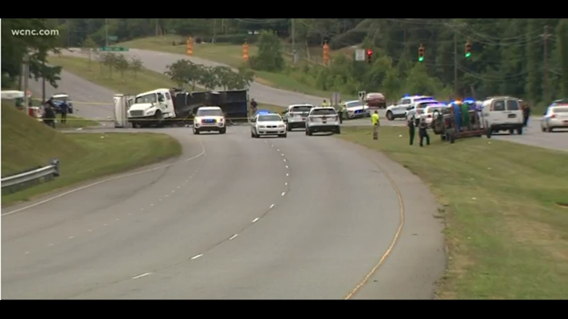 One killed, several hurt in multivehicle accident in north Charlotte