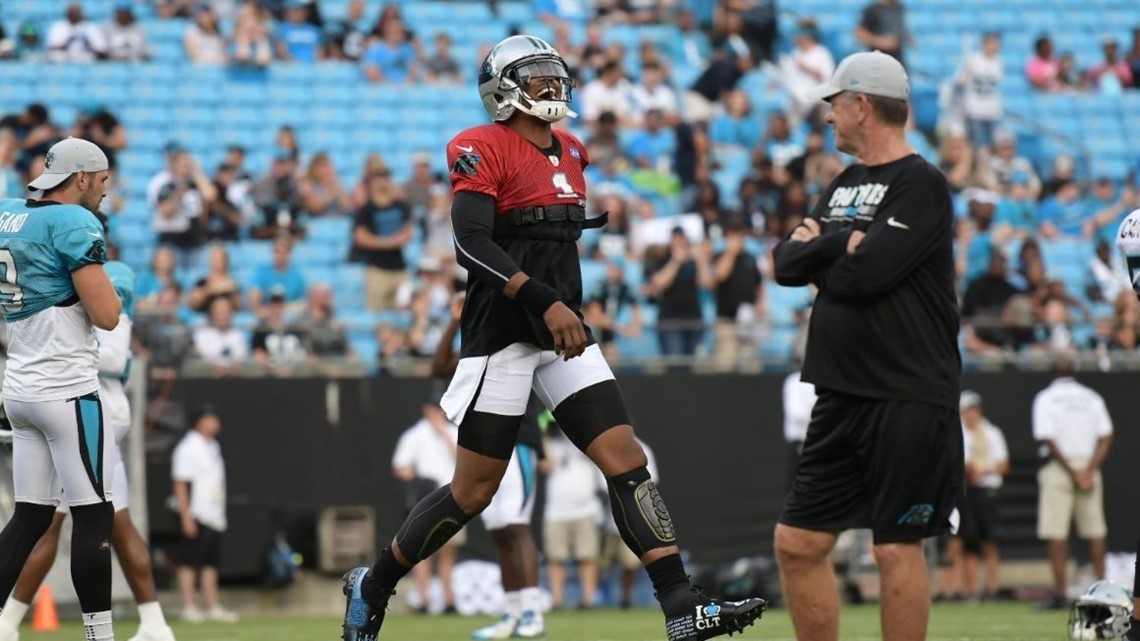 Panthers' Kelvin Benjamin loses bet, sports Oregon jersey