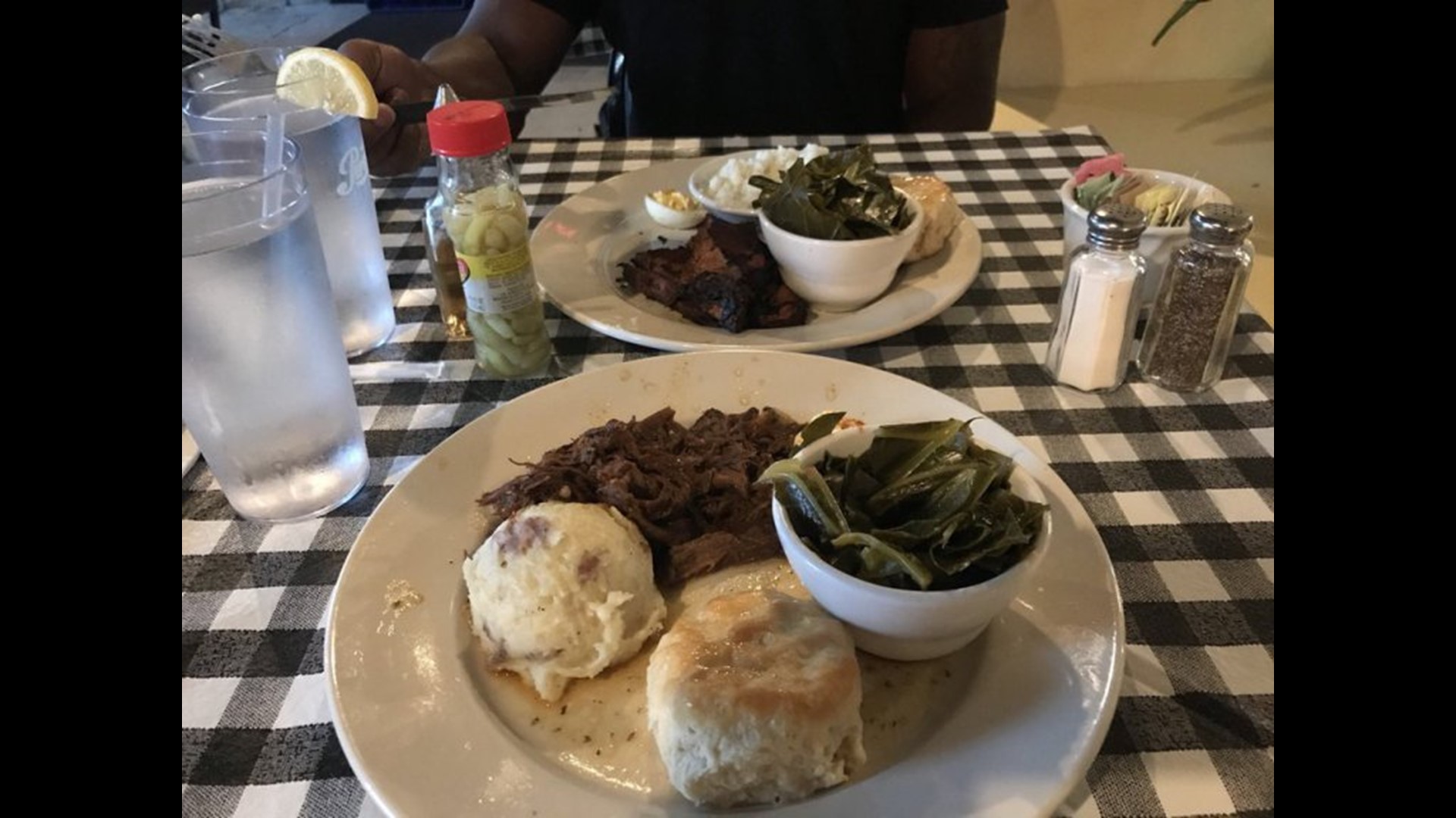 Charlotte restaurants featured on Diners, Driveins and Dives (and what to order)