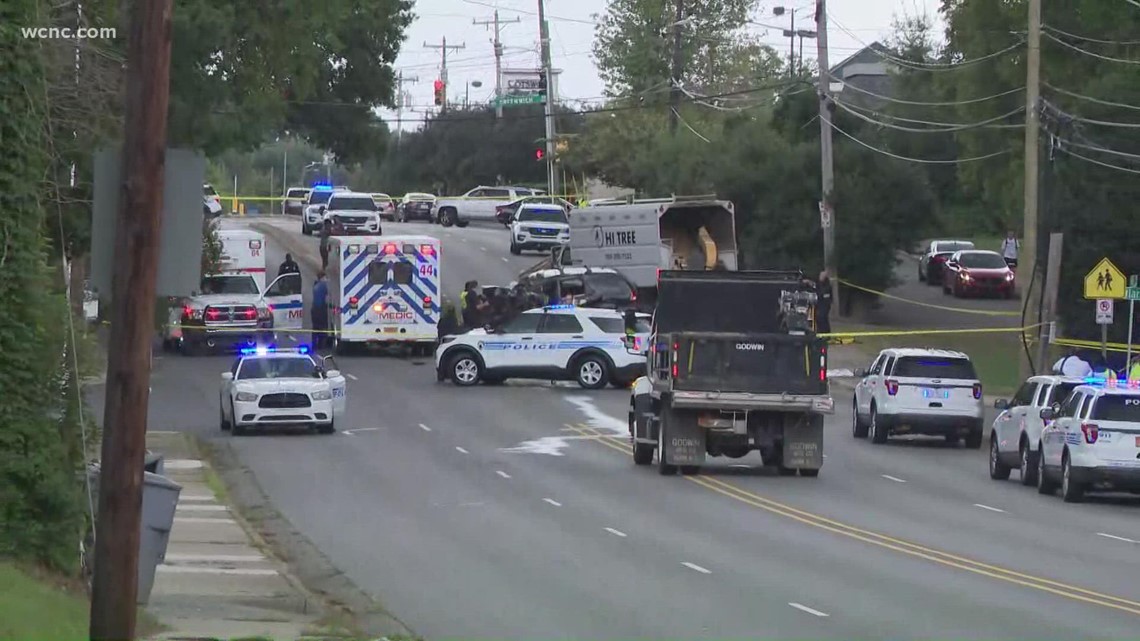 2 Dead After Southeast Charlotte Crash | Wcnc.com