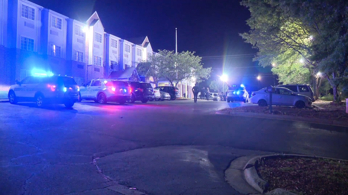 Two teens arrested for deadly northeast Charlotte shooting
