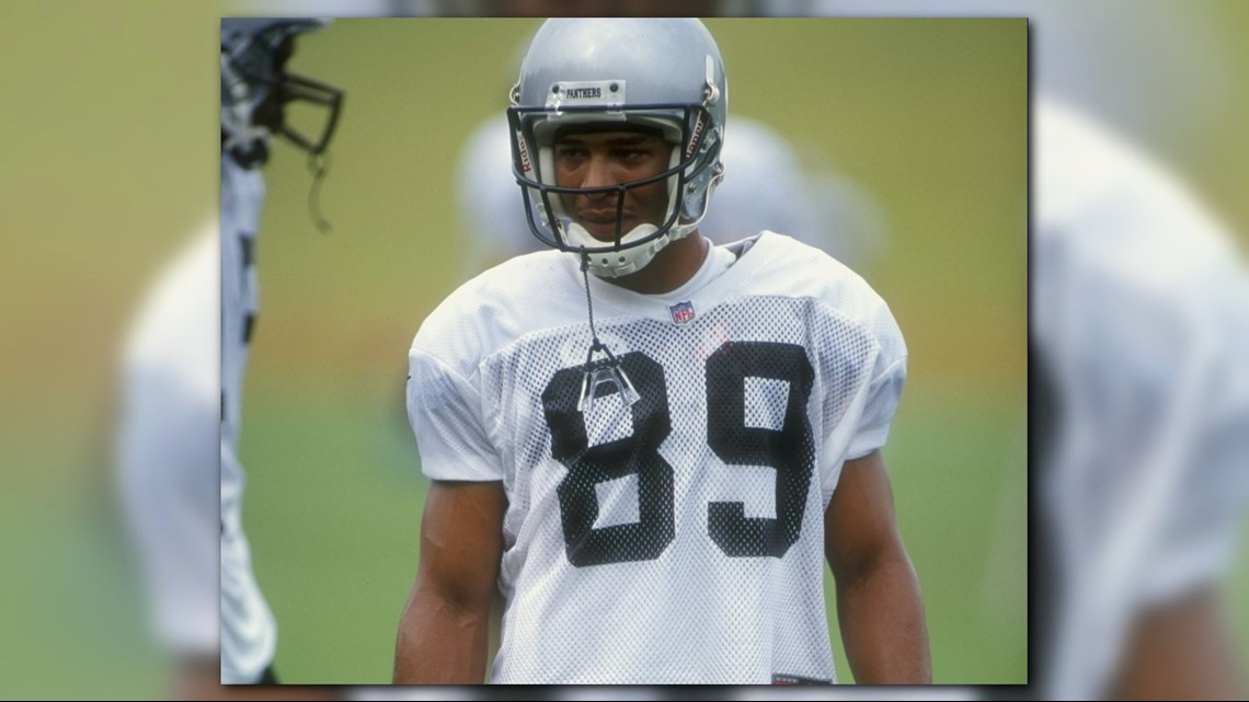 Rae Carruth's son attends Panthers game days after father's release from  prison ::