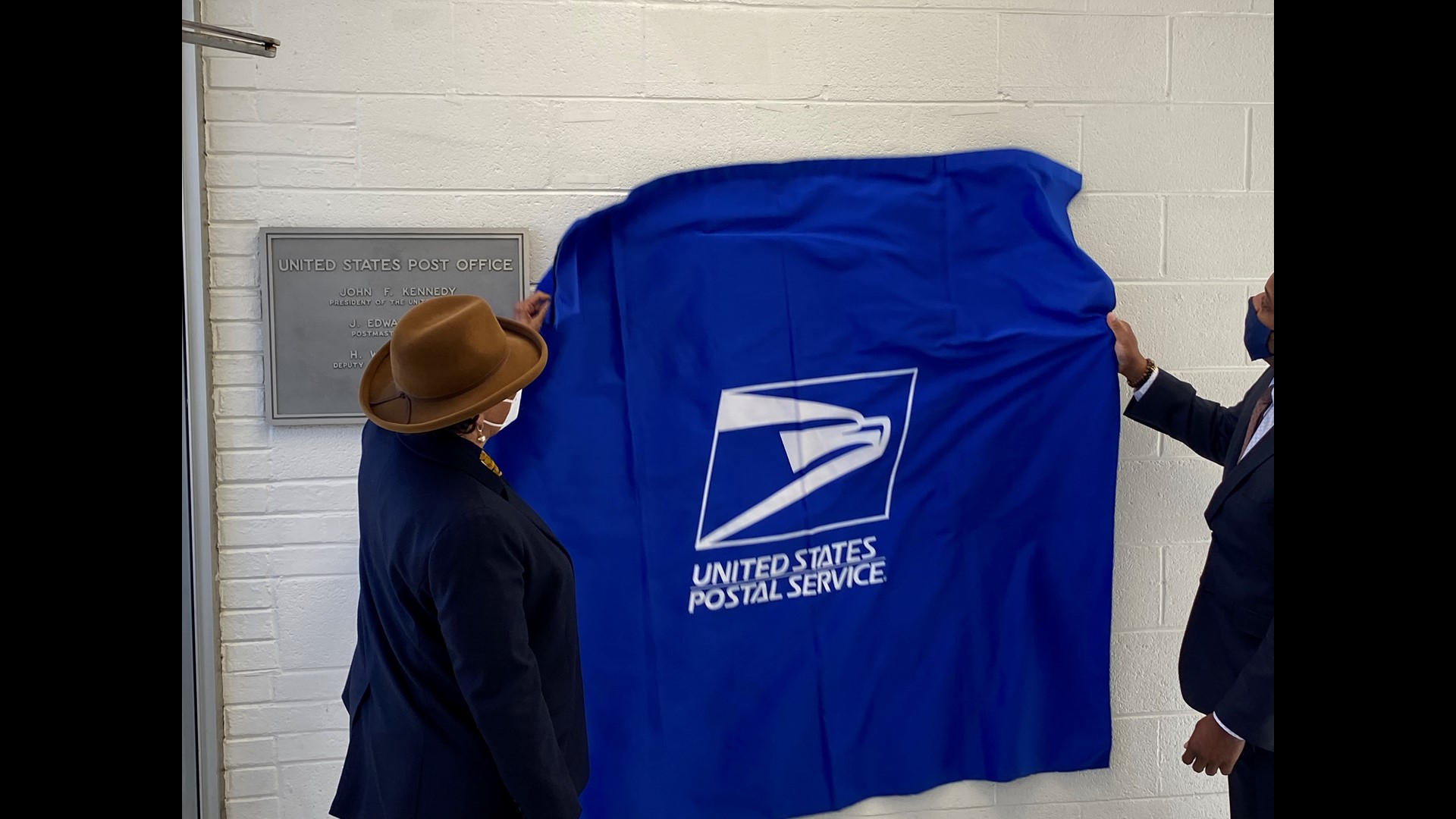 Charlotte post office renamed to honor Julius Chambers