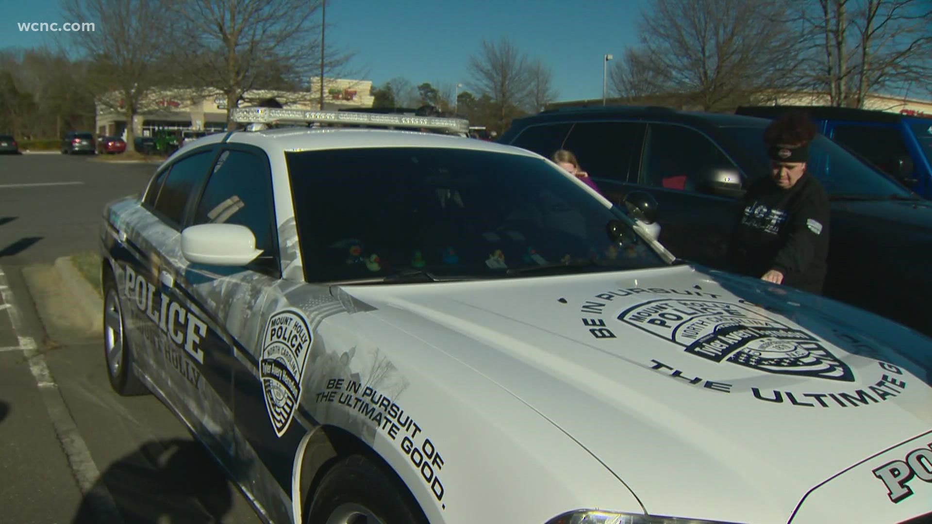 Hundreds gathered to ride in honor of the fallen officer.