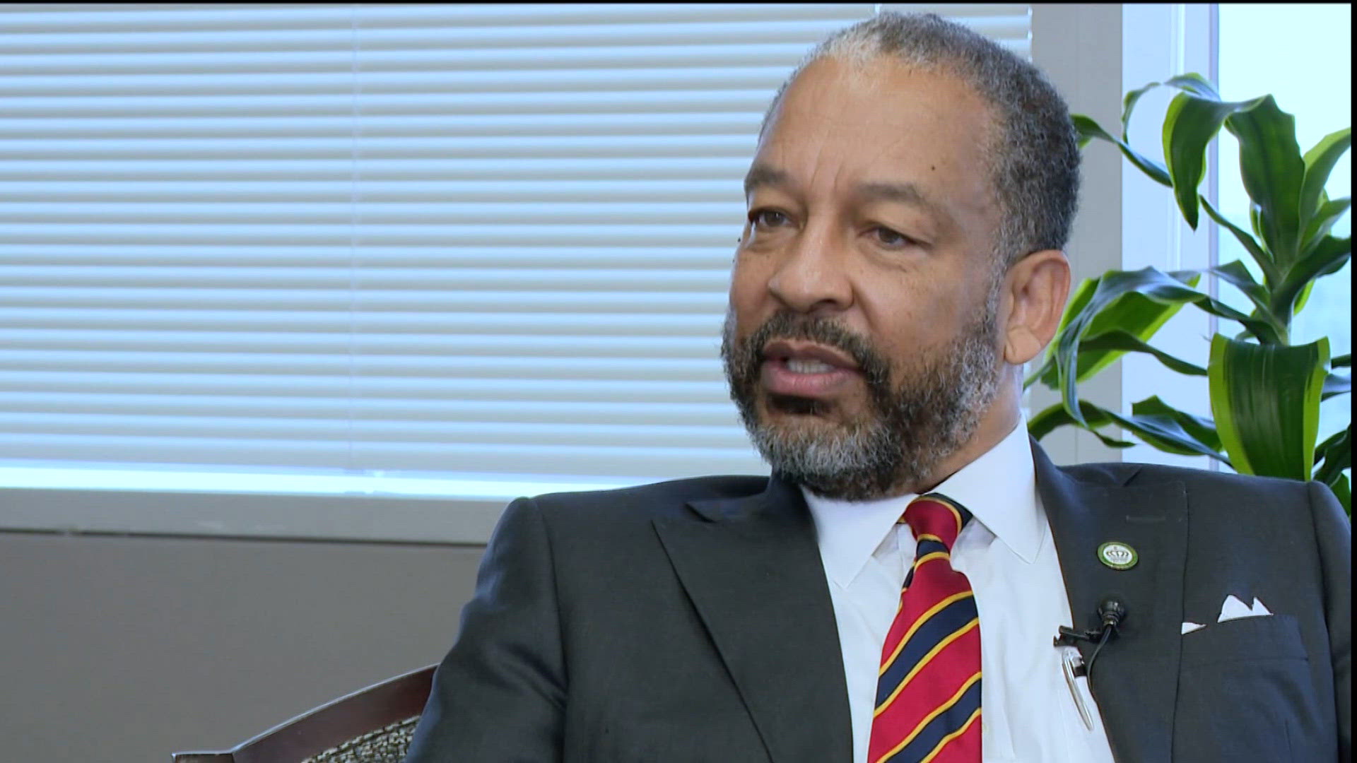 Charlotte mayor speaks out after CMPD officers accused of sending racist texts