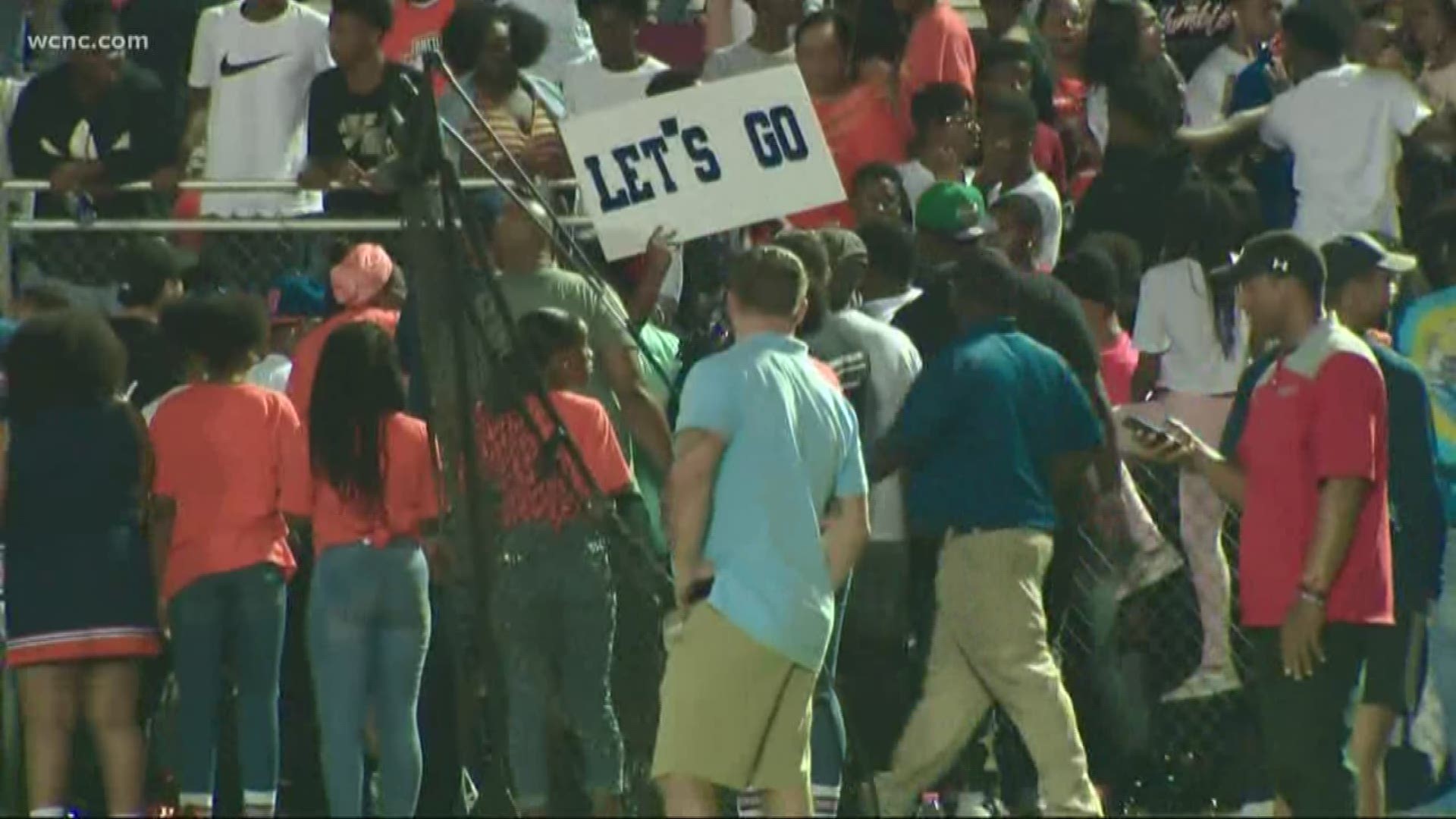 We're told fights broke out among three to four dozen students in the stands and in the parking lot at the Mallard Creek-Vance game.