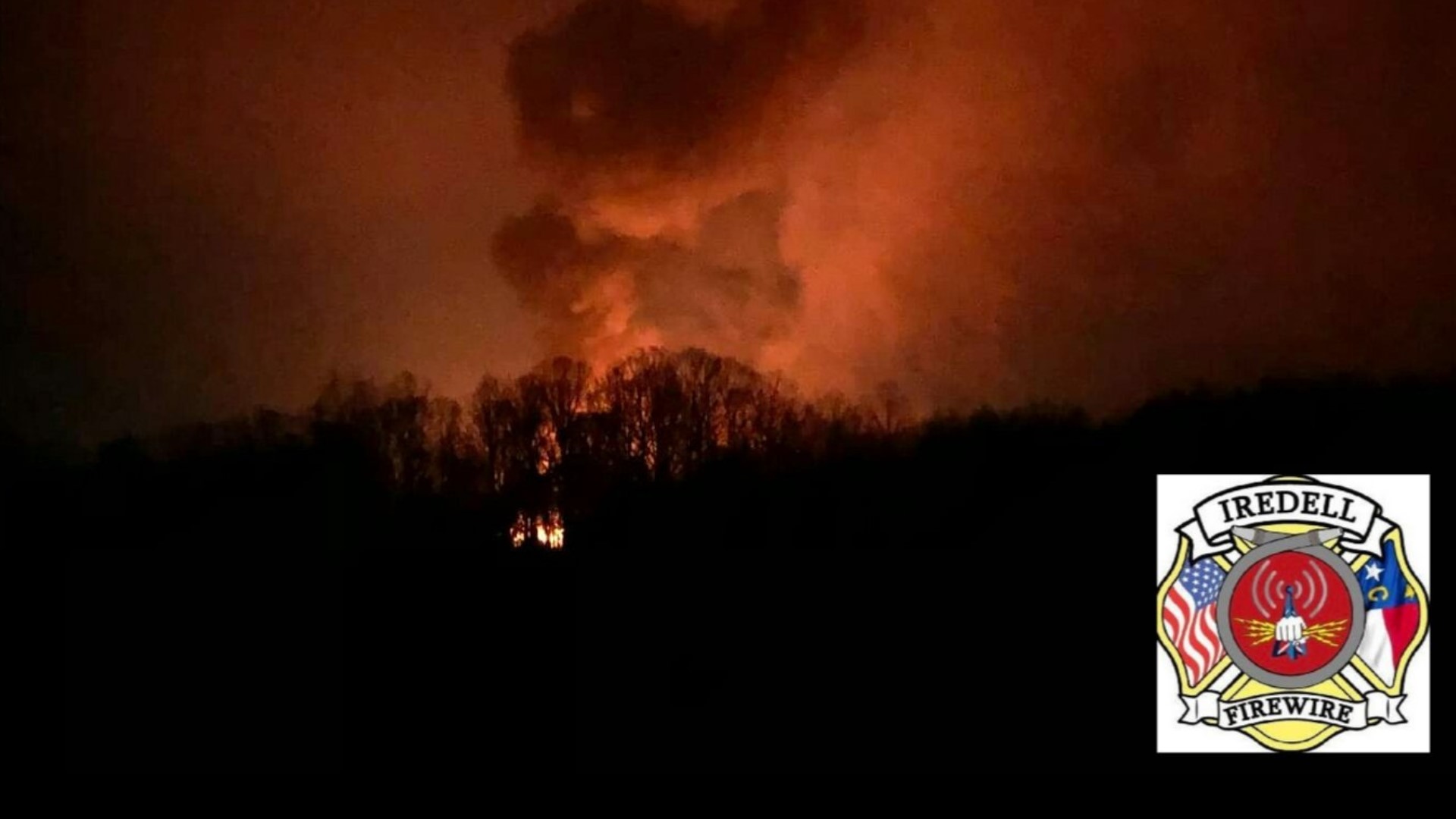 Three teens accused of setting fire to two buildings in Mooresville