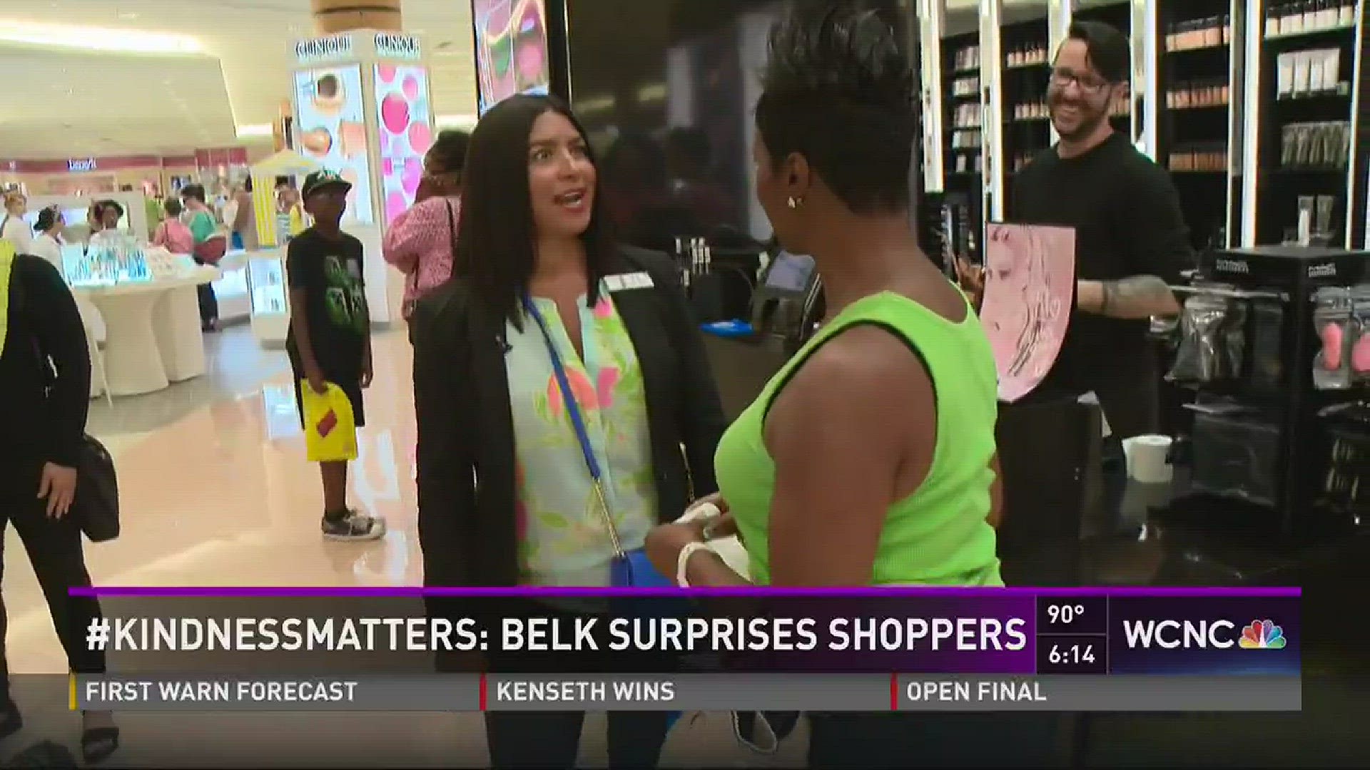 Belk at SouthPark Mall surprised over 500 customers with gift cards as part of the #KindnessMatters movement.